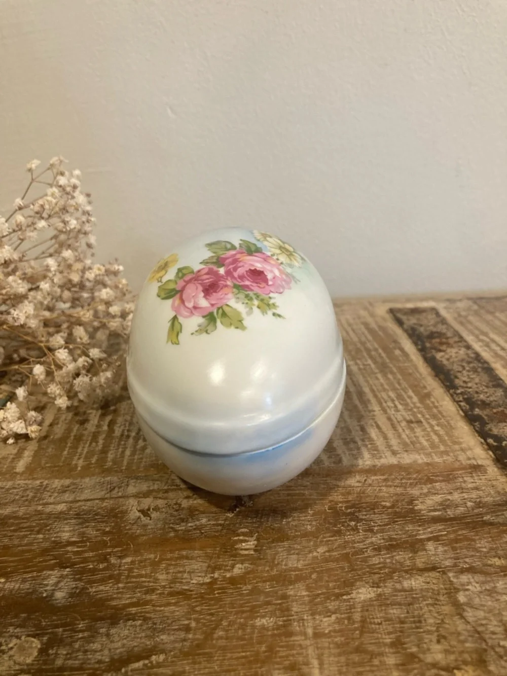 RS Prussia Floral Porcelain Egg Trinket Box – Vintage Hand‑Painted
